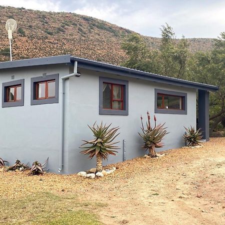 Oaksrest Vineyards Guest Farm Ladismith Exterior foto