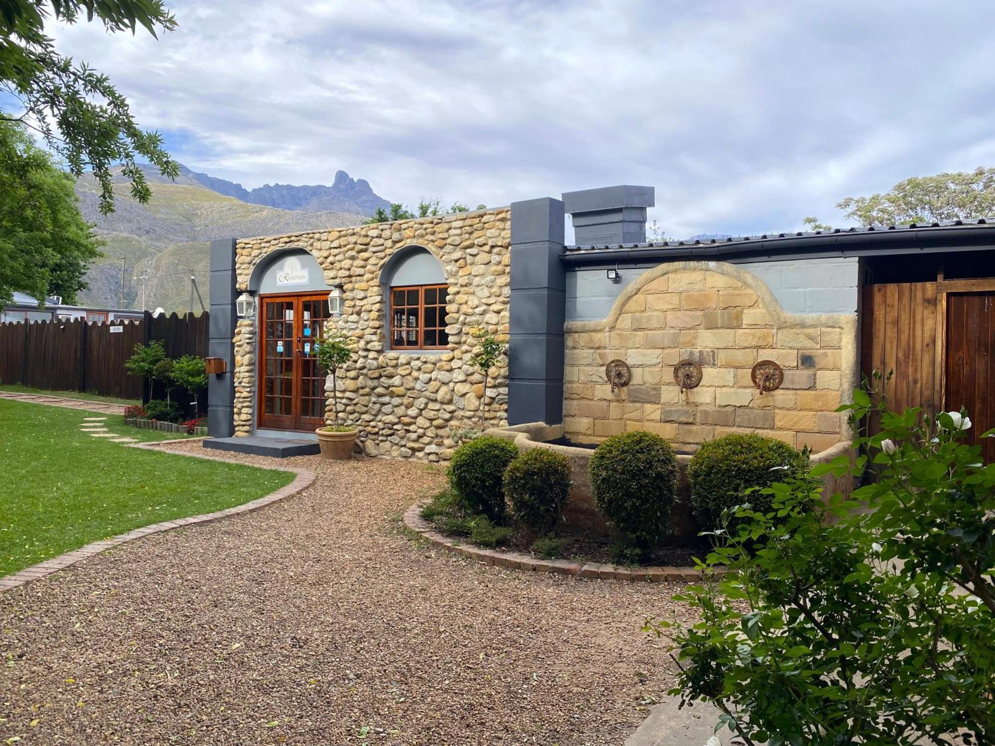 Oaksrest Vineyards Guest Farm Ladismith Exterior foto